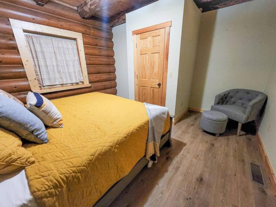 Wilderness Vista Retreat Villa Reed City Exterior photo