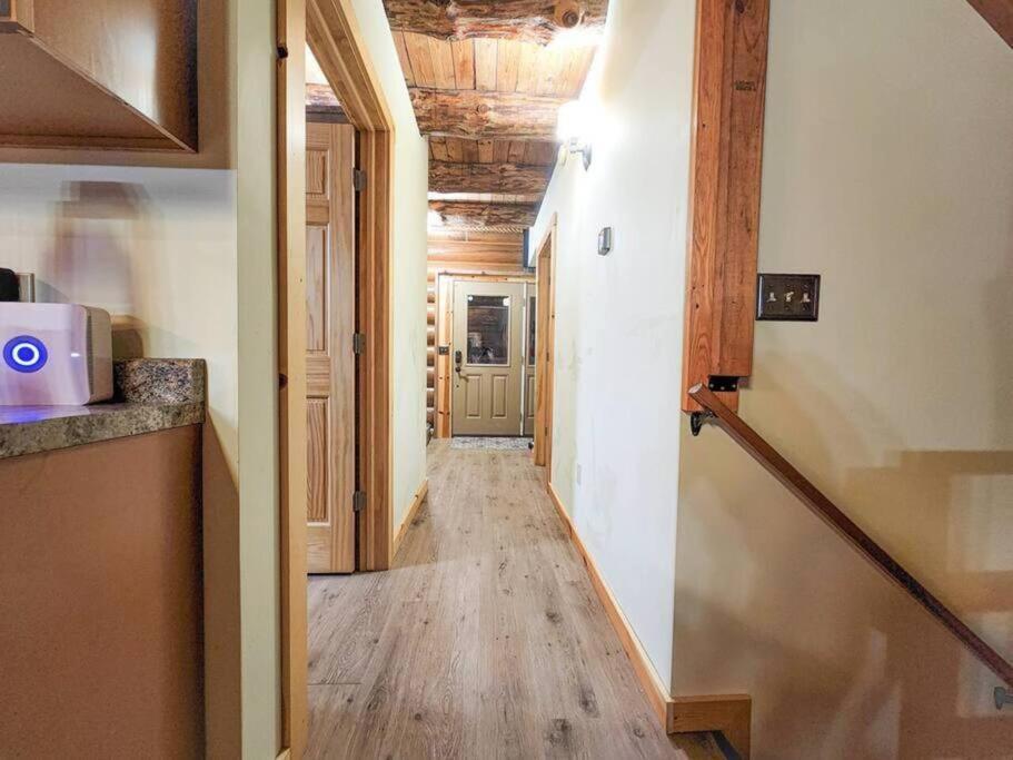 Wilderness Vista Retreat Villa Reed City Exterior photo