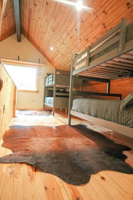 Wilderness Vista Retreat Villa Reed City Exterior photo